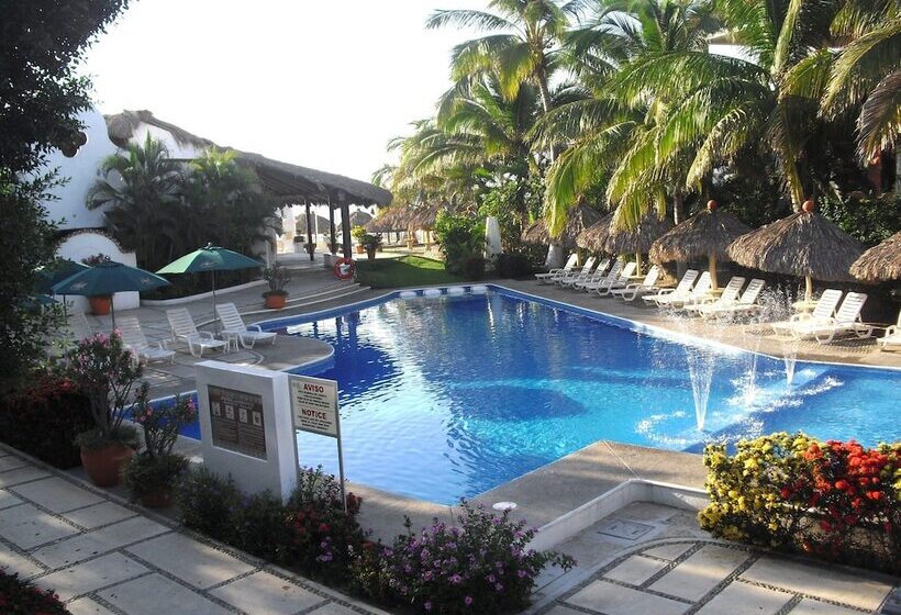 هتل Castillo Huatulco & Beach Club