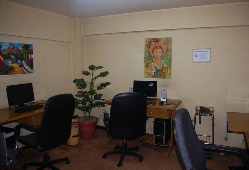 هتل Cesar S Plaza