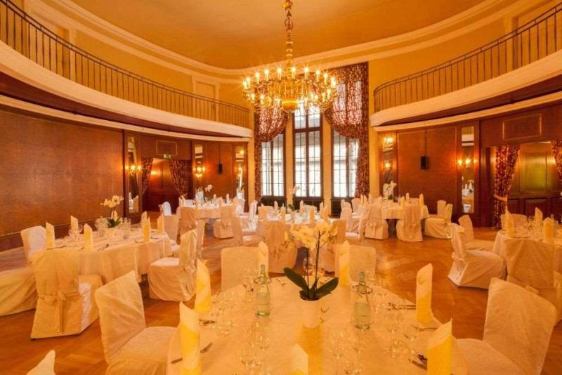 هتل Der Achtermann