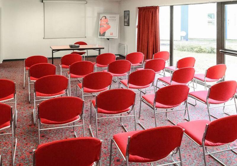 هتل Ibis Styles Rouen Parc Expos Zenith