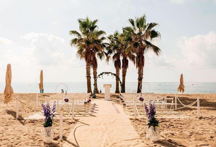 Le Meridien Ra Beach Hotel And Spa