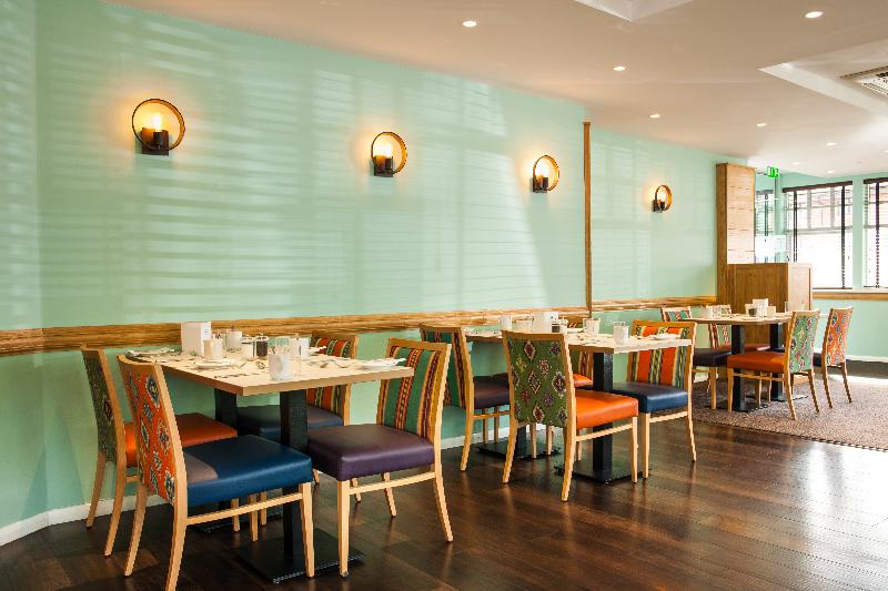 ホテル Leonardo Inn  Aberdeen Airport