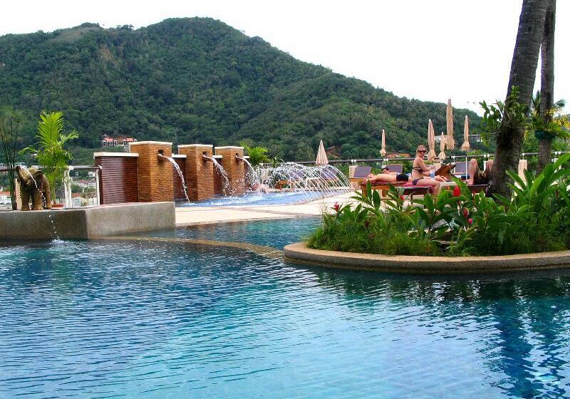 هتل Peach Hill Resort   Sha Extra Plus
