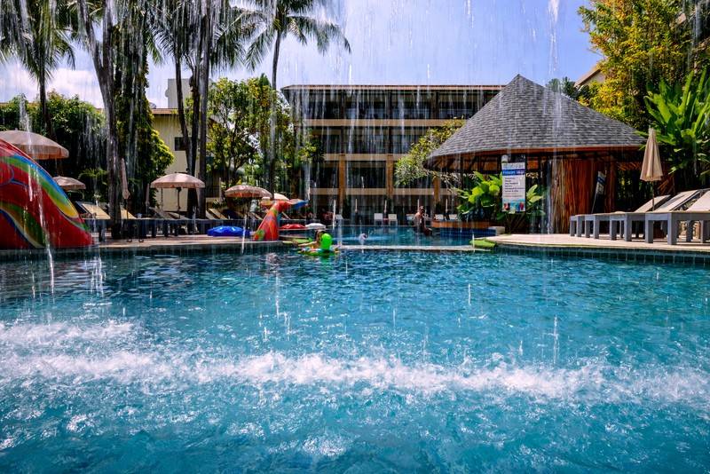 هتل Peach Hill Resort   Sha Extra Plus