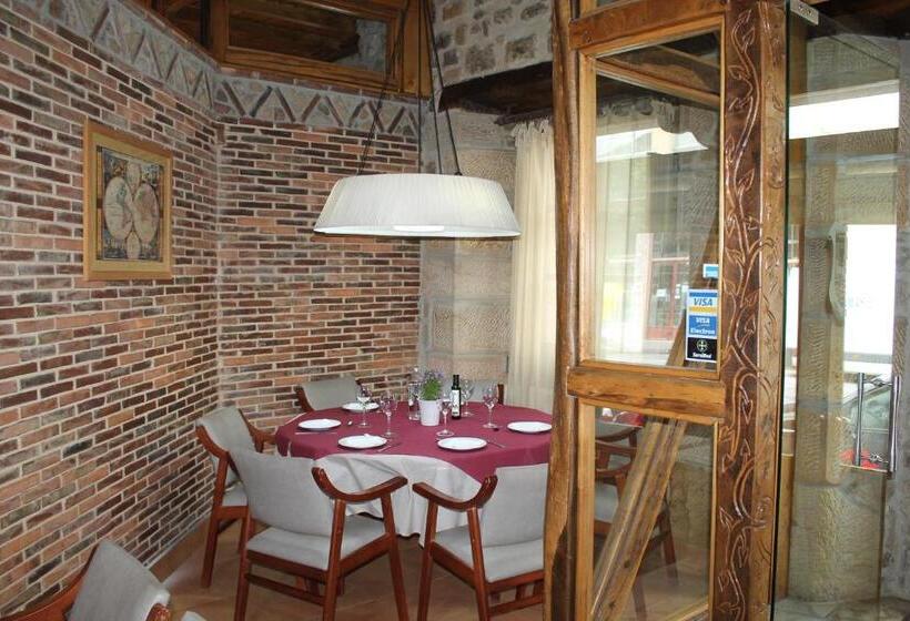 בית מלון כפרי San Roque