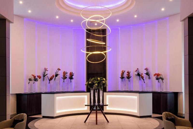 בית מלון כפרי The Glasshouse, Autograph Collection