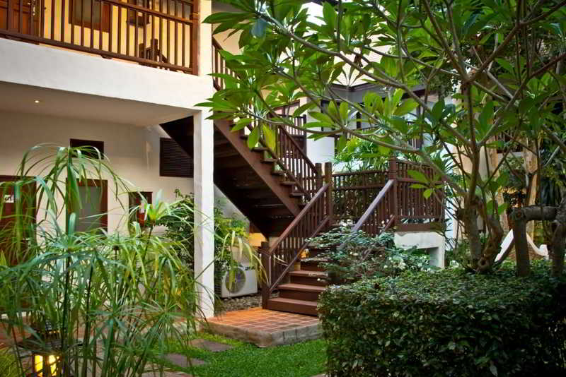 هتل The Legend Chiang Rai Boutique River Resort & Spa