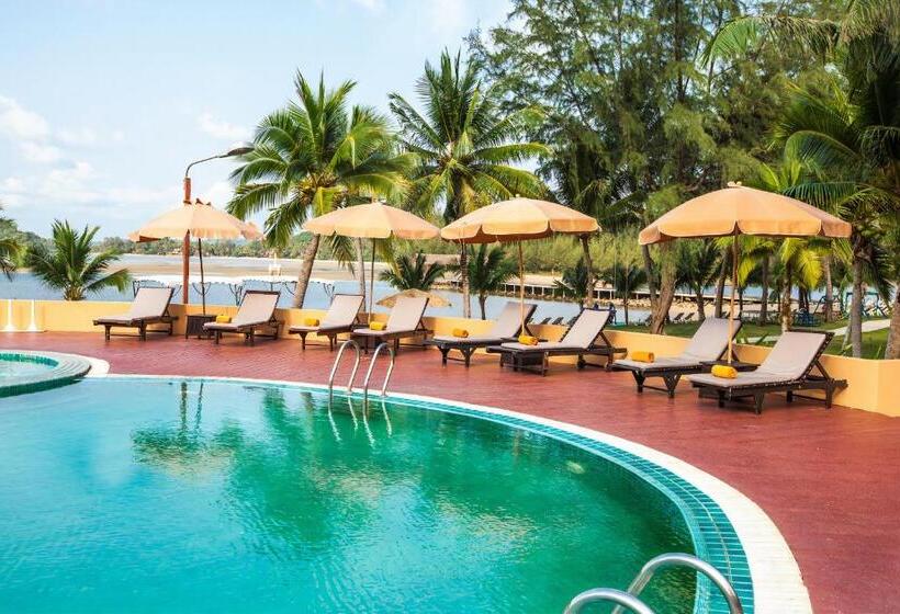 استراحتگاه The Aiyapura Koh Chang