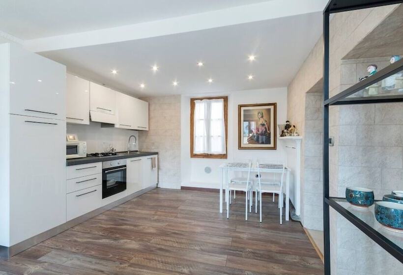 مبيت وإفطار Casa Sakurai