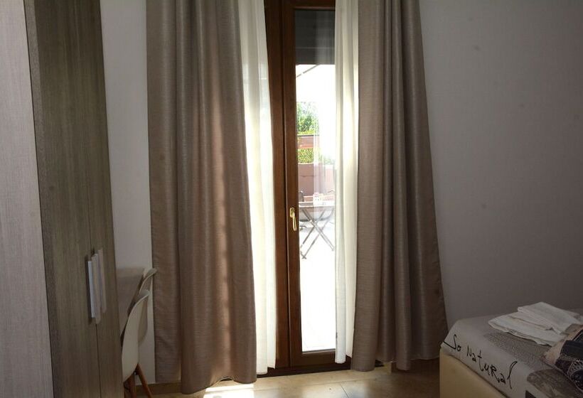 تختخواب و صبحانه Sylva Mala Home