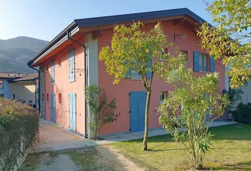 ホテル Borgo Alla Sorgente