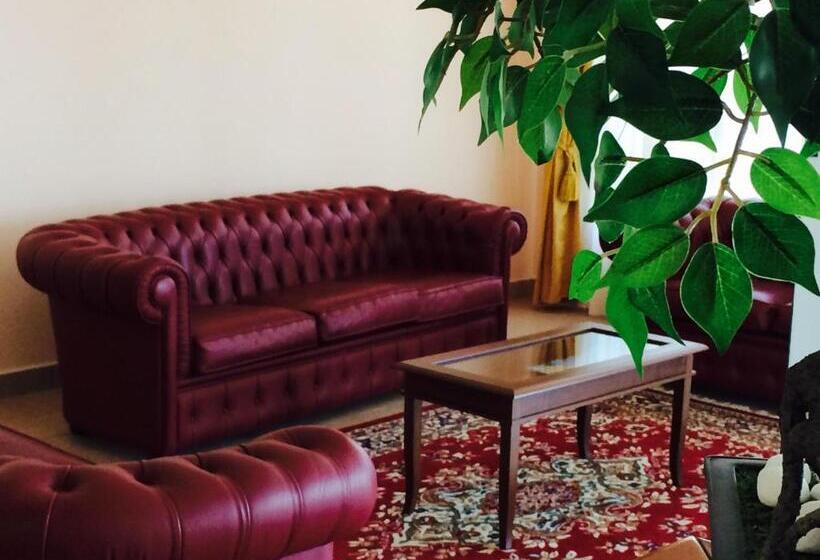 هتل Villa Damanti