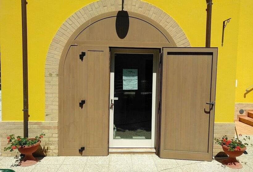 مبيت وإفطار Edera Rooms And Apartment