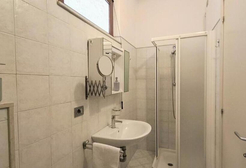 مبيت وإفطار Edera Rooms And Apartment
