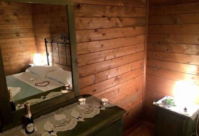 فندق ريفى Agriturismo Isca Delle Donne