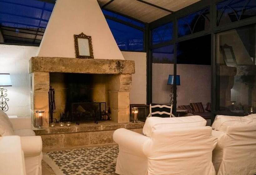 هتل روستایی Masseria Spartivento