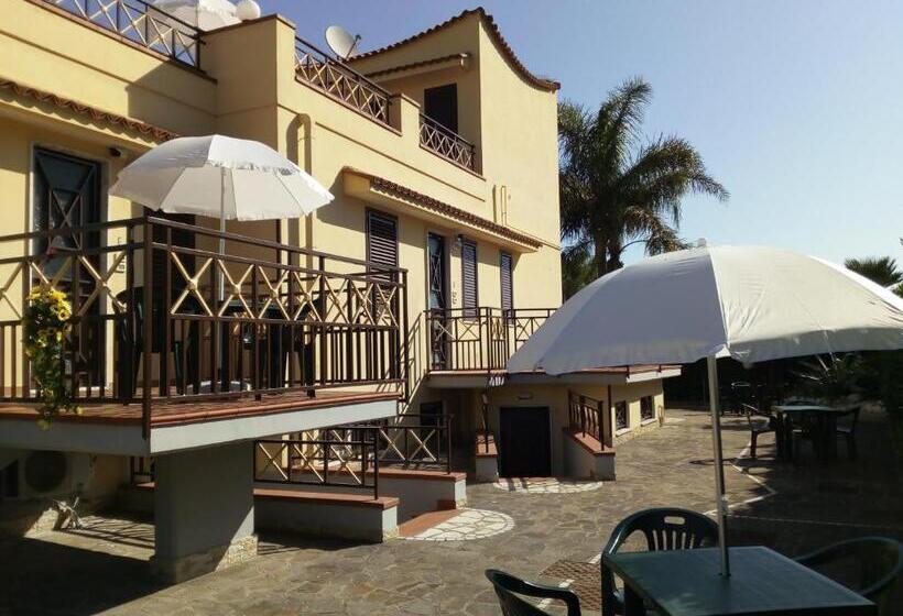 レジデンス Villa Paeonia