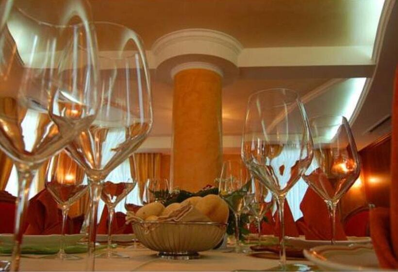 Belvedere Hotel Club