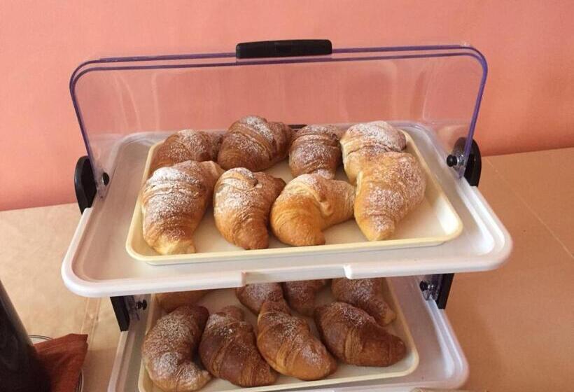 Belvedere Hotel Club