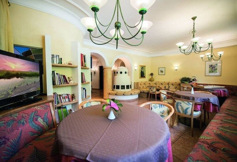 Отель Das Mondschein