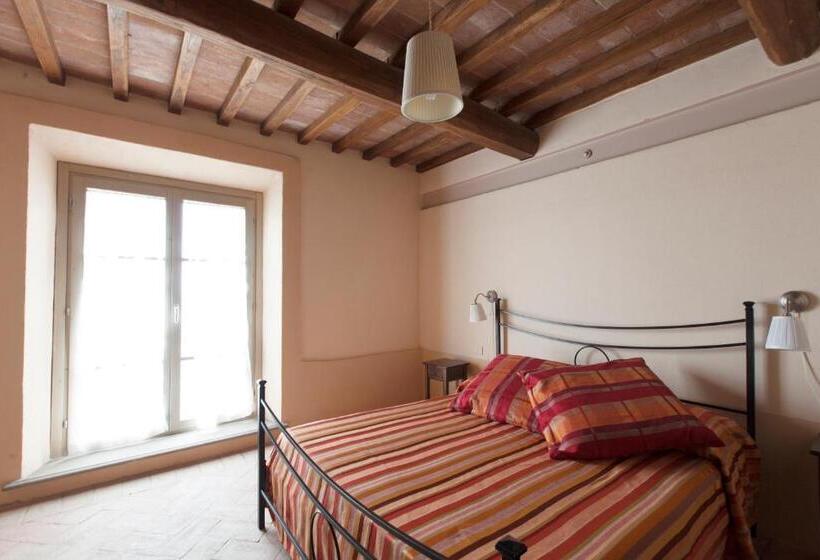 교외 호텔 Agriturismo Bio Podere Doganelle