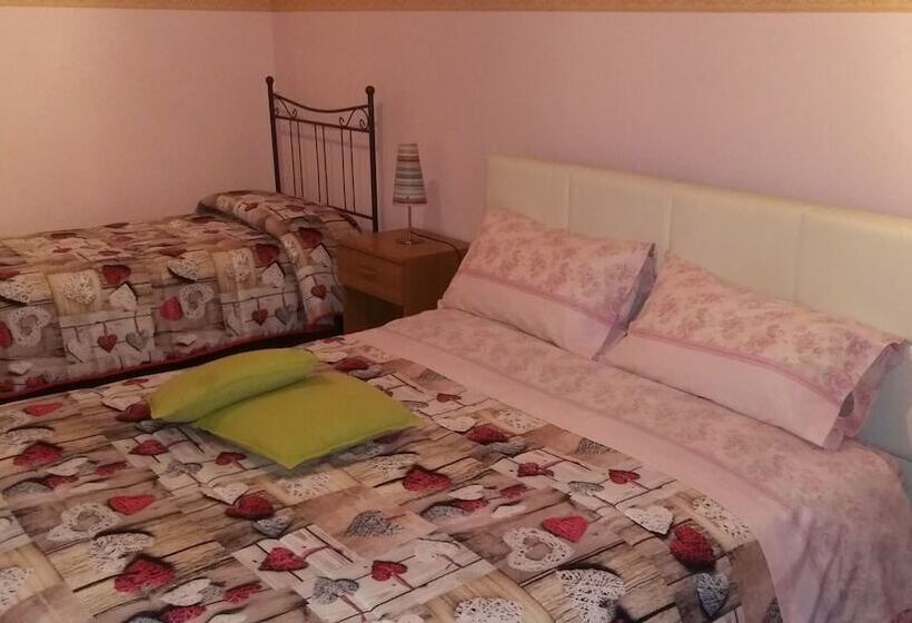 Nocleg ze śniadaniem Leopardi