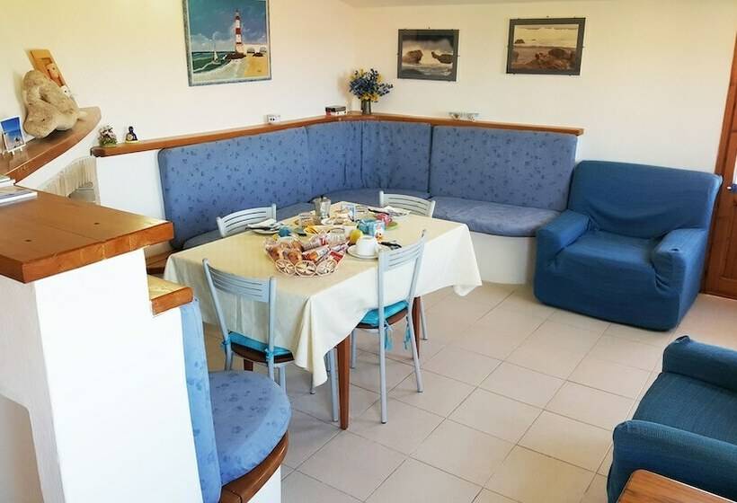 민박 La Baia Apartments