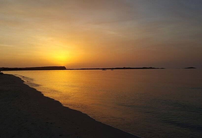 민박 La Baia Apartments