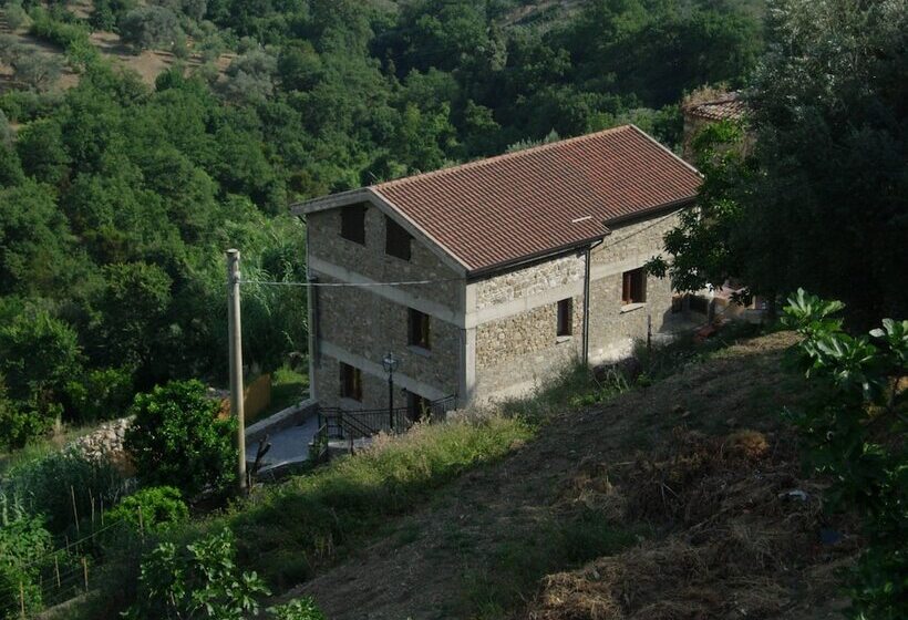 ベッドアンドブレックファースト Locanda La Corte