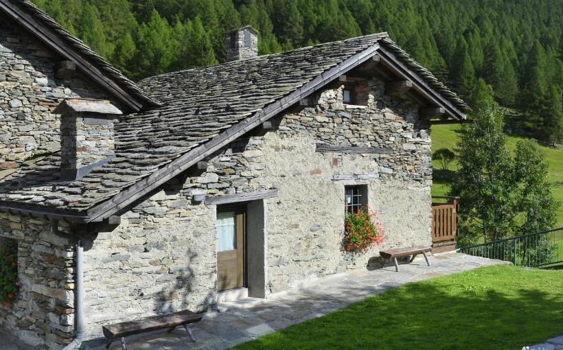 여관 Casa Alpina San Luigi