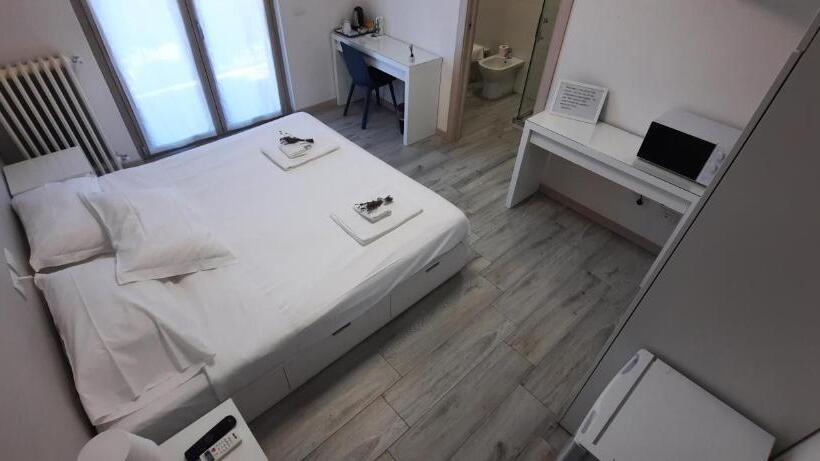 بنسيون Bgy Airport House Grassobbio