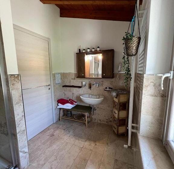 فندق ريفى Agriturismo Le Fontanelle Da Valente