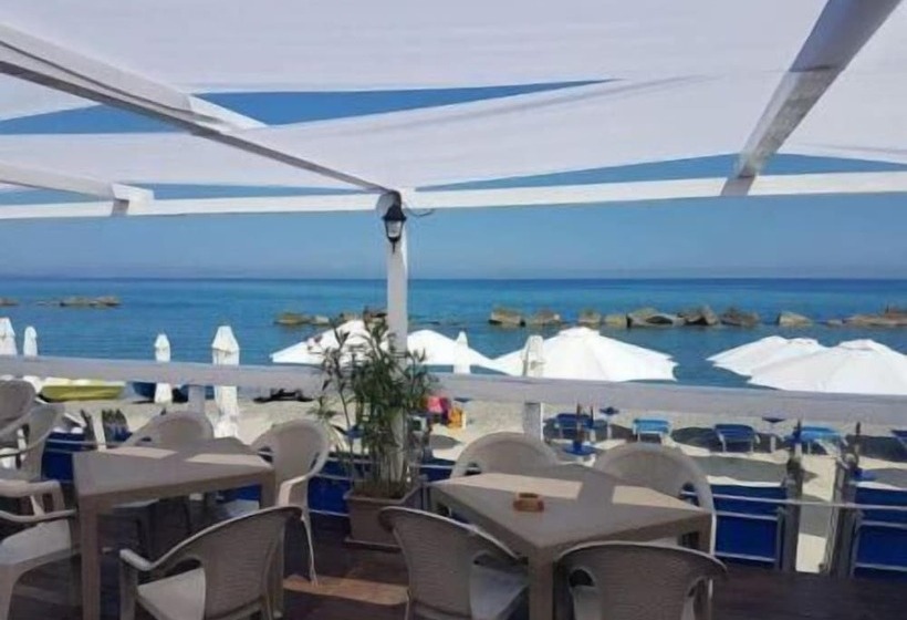 B&b Rometta Beach