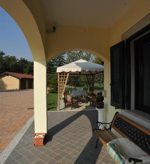 مبيت وإفطار Cascina Rosa Camilla