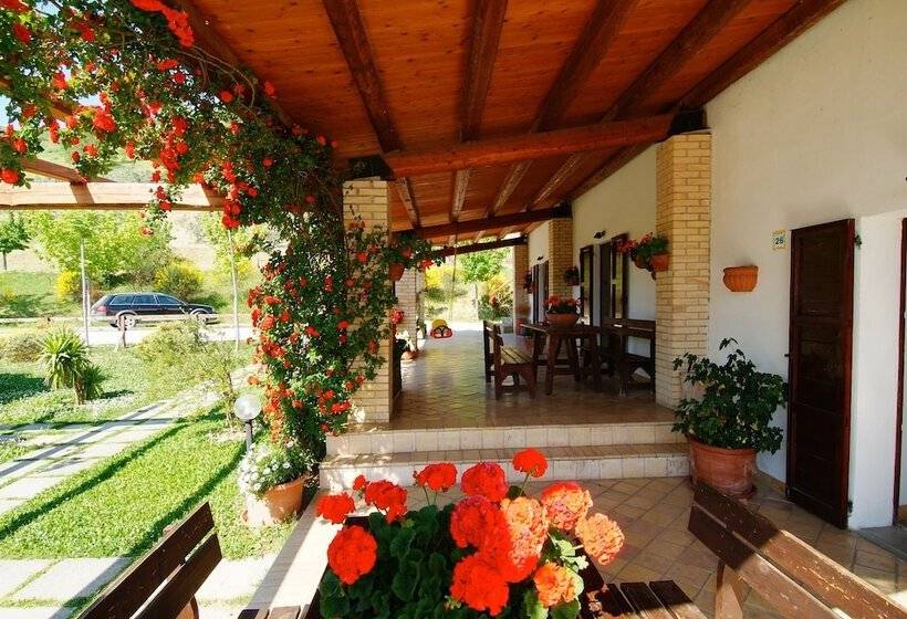 فندق ريفى Agriturismo Il Portico