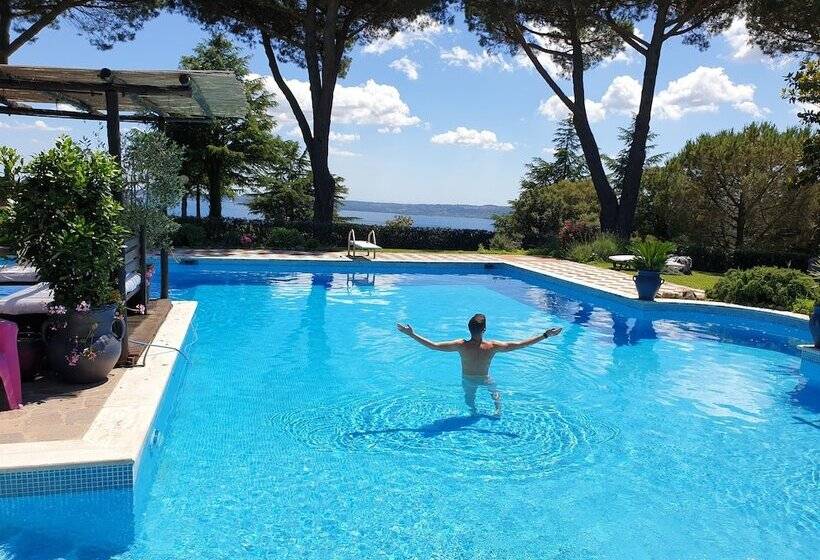 여관 Almanuda Naturist Village