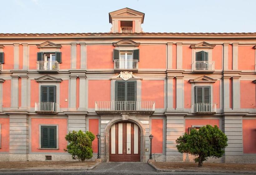 여관 Palazzo Caracciolo