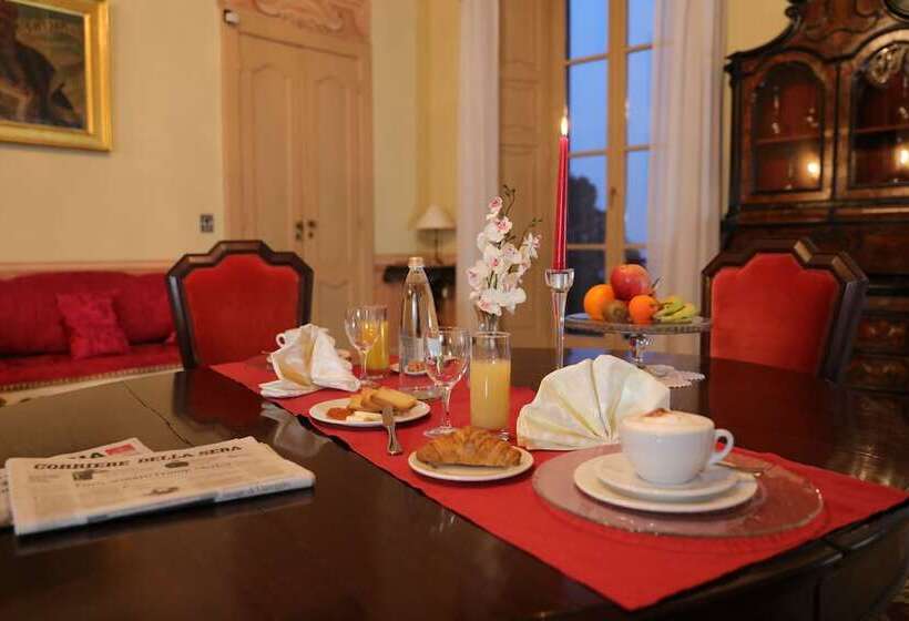 여관 Villa Cagnola