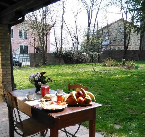 Bed and Breakfast Fiori Di Maggio