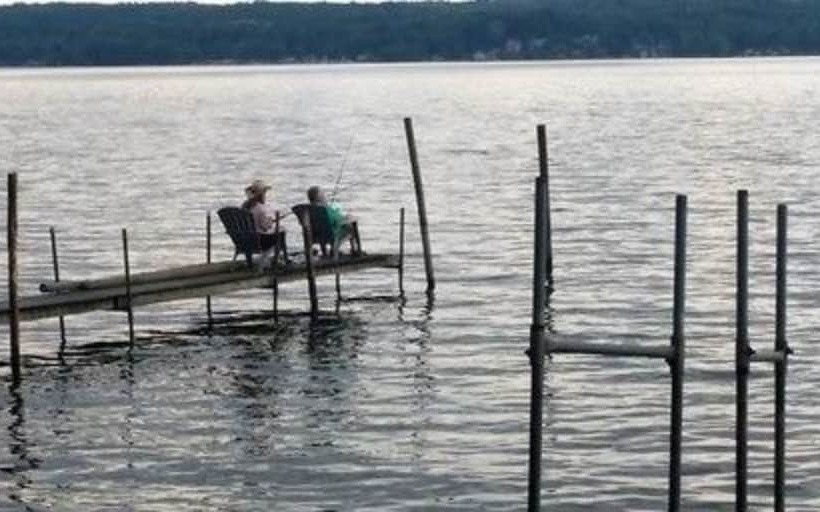 مبيت وإفطار Maple Springs Lake Side Inn