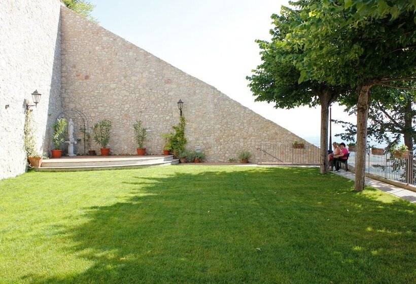 فندق فئة نجمة واحدة Relais Al Convento
