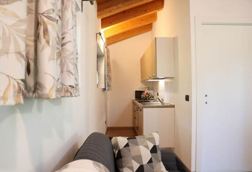 酒店 Lazy Bee Camping Village