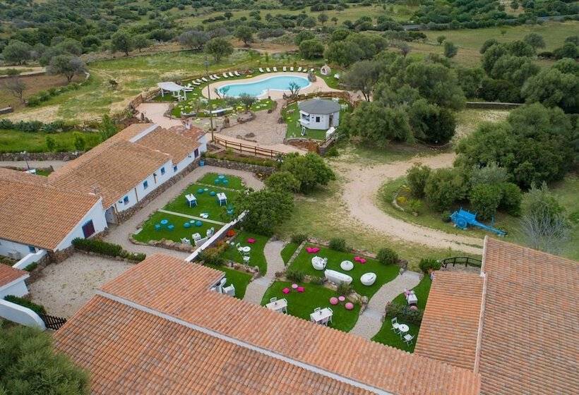 فندق ريفى Country House S Ozzastru