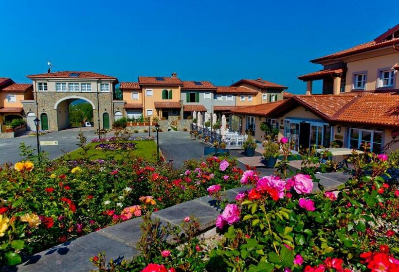 여관 Villa Carolina Resort