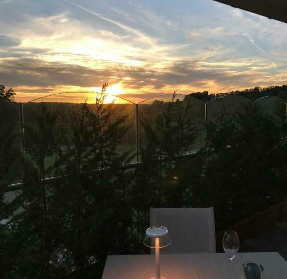 여관 Villa Carolina Resort