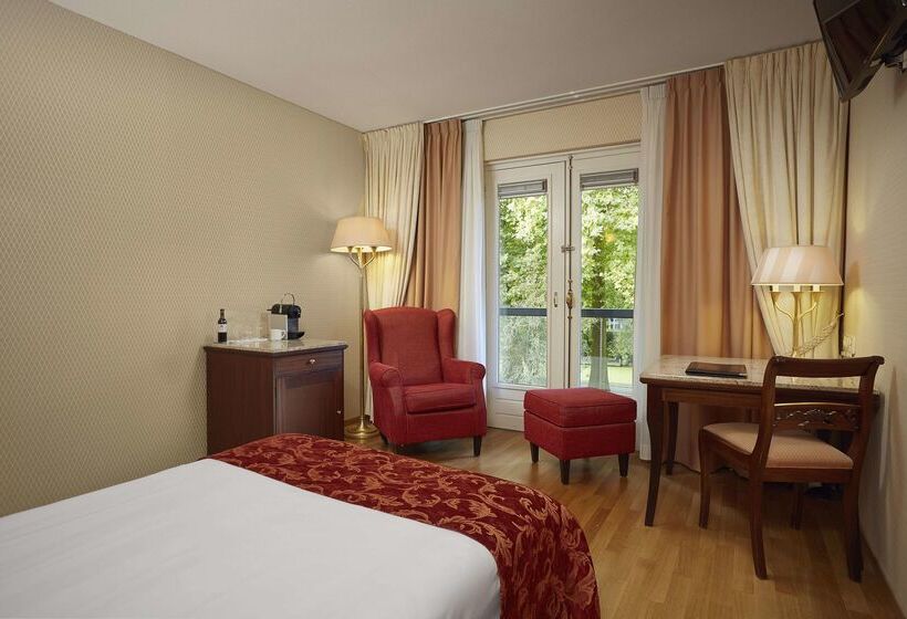 Grand Hotel Karel V