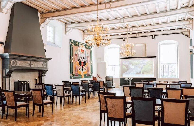 Grand Hotel Karel V