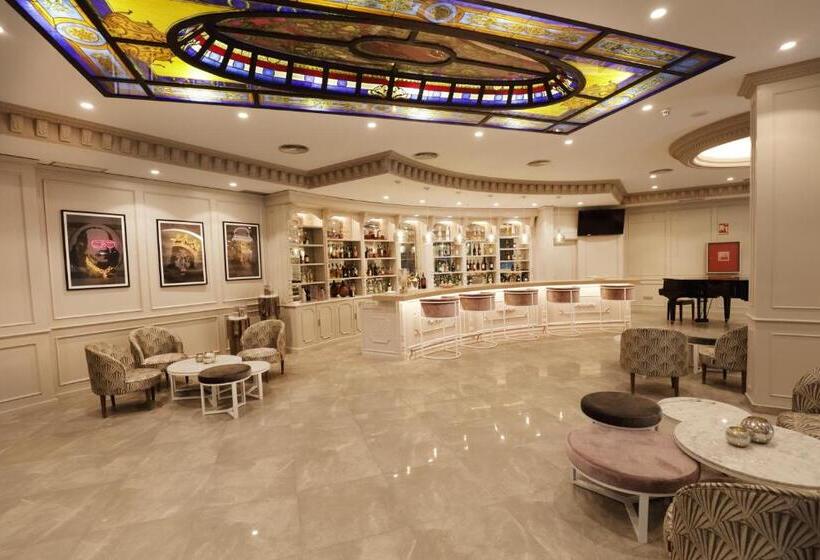 Boutique Hotel B51