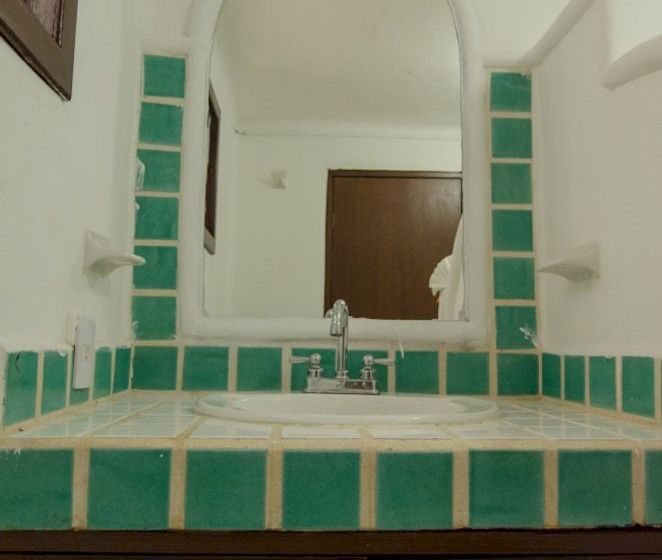 Fotos del hotel Partyholic:  4