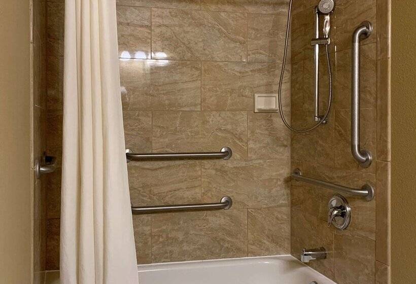 هتل Comfort Inn Saint Paul East